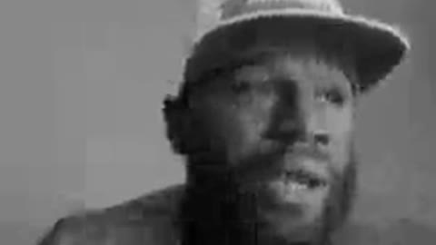 Floyd Mayweather backs up Kyrie Irving
