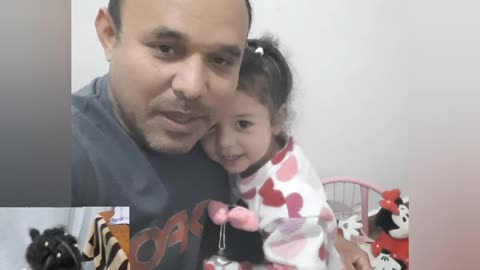 Laura amanheceu muito Feliz