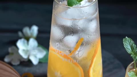 🌿 Sip Sustainably: Discover Eco-Friendly Glass Straws! 🌍✨