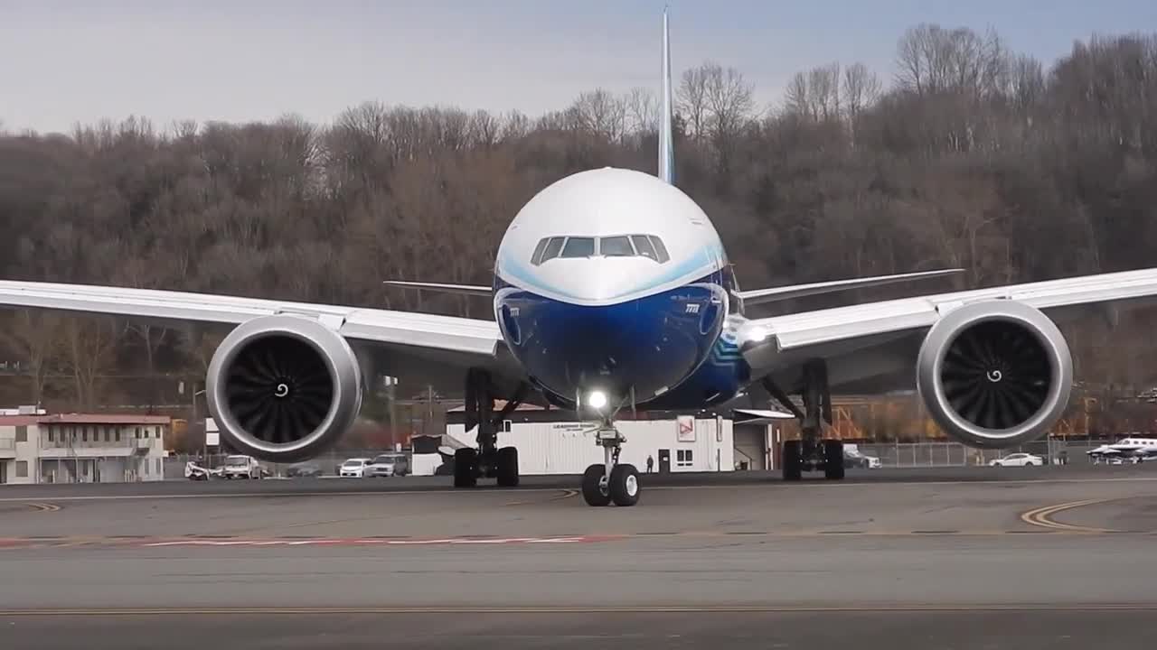Boeing 777-9 N779XW Landing and Taxi at Boeing Field
