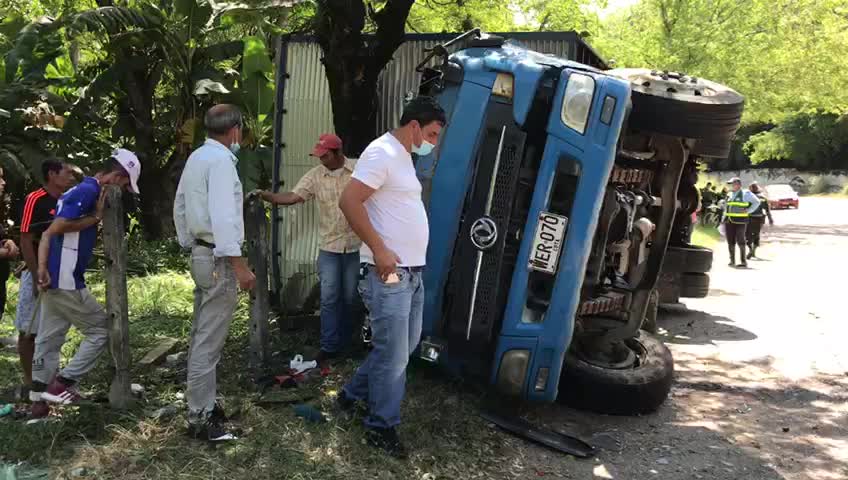 En accidente de tránsito falleció conductor de un camión en el Norte de Bucaramanga