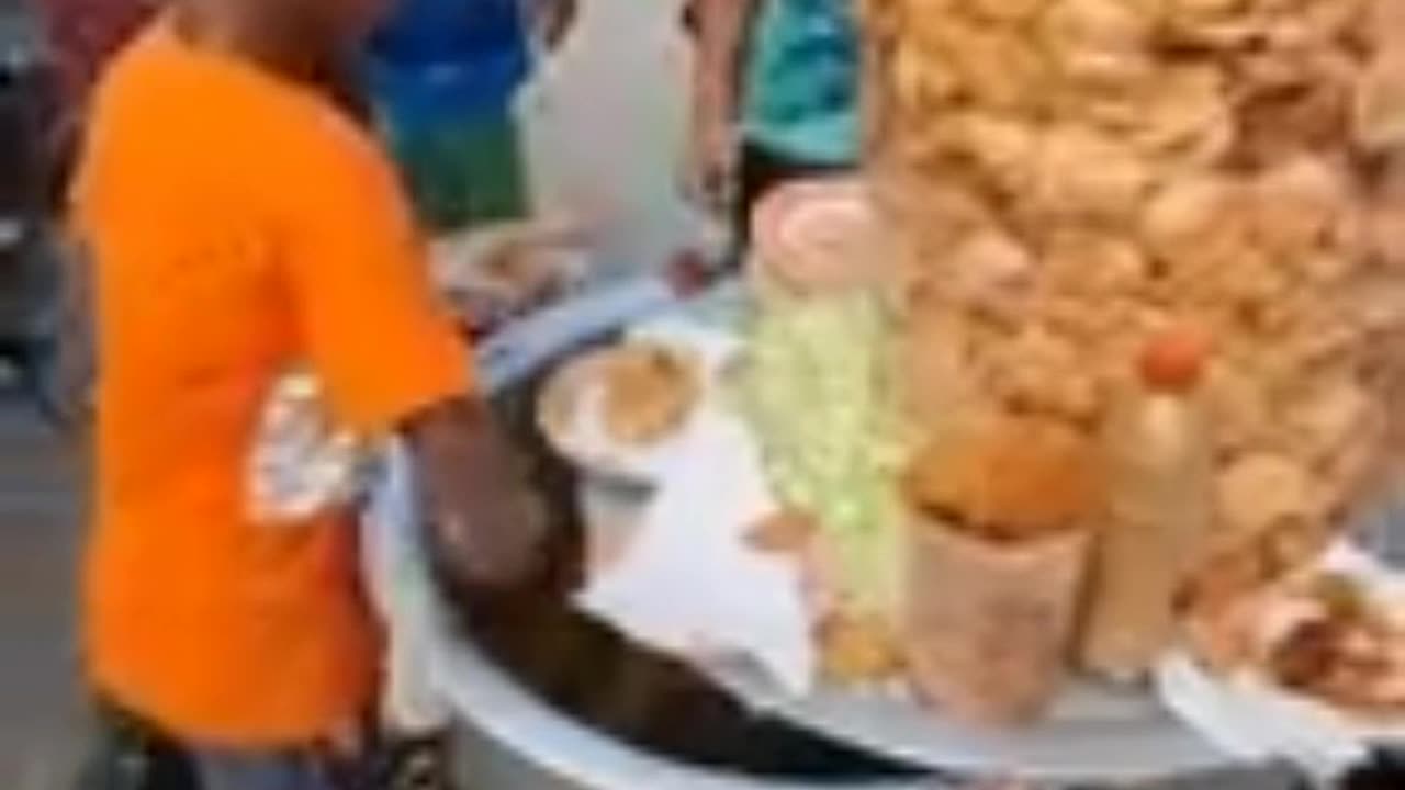 8 year old selling famous panipuri