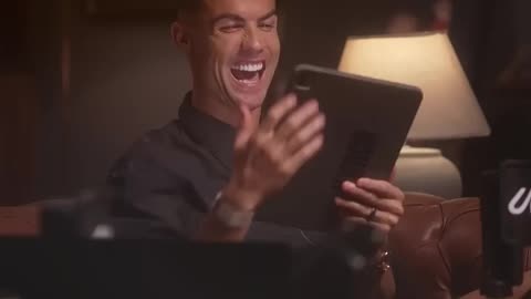 UR•Cristiano laughing