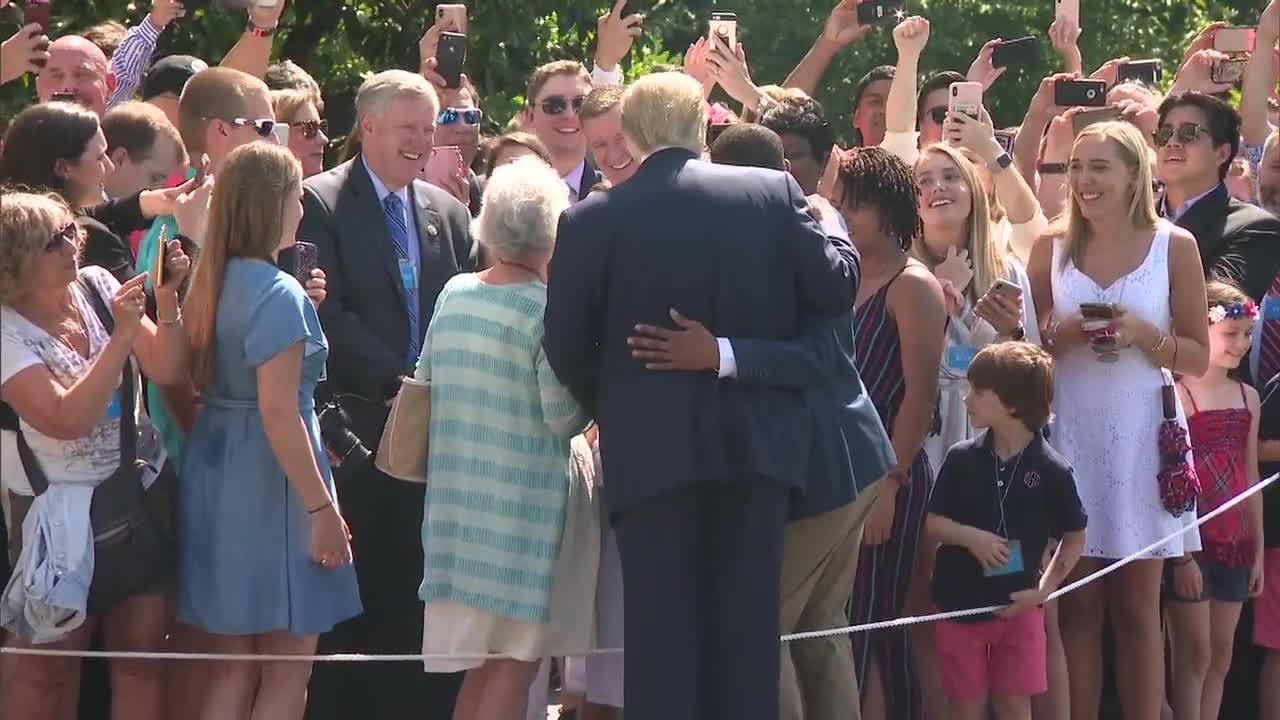 SURPRISE!.President.Trump.Surprises.White.House.Tour.Group