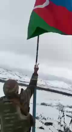 NGA CHO BIẾT QUÂN AZERBAIJAN ĐÃ TIẾN VÀO ARMENIA NƠI "LỰC LƯỢNG GÌN GIỮ HÒA BÌNH" CỦA NGA KIỂM SOÁT