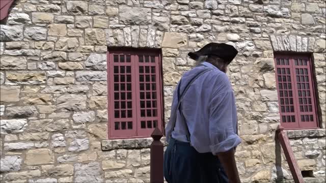 FORT DE CHARTRES TOUR