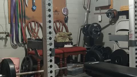 275 * 5 paused squats