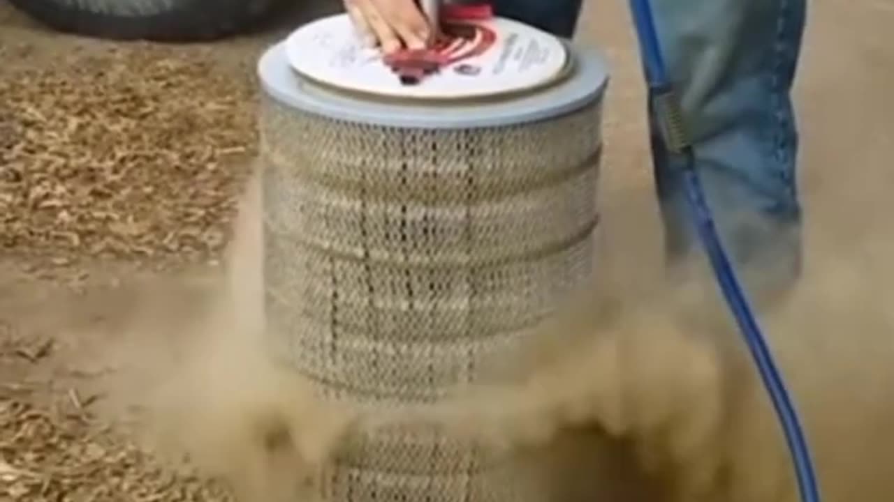 Cleaning Air filter, Truck, Tractor, DIY #shorts #youtubeshorts