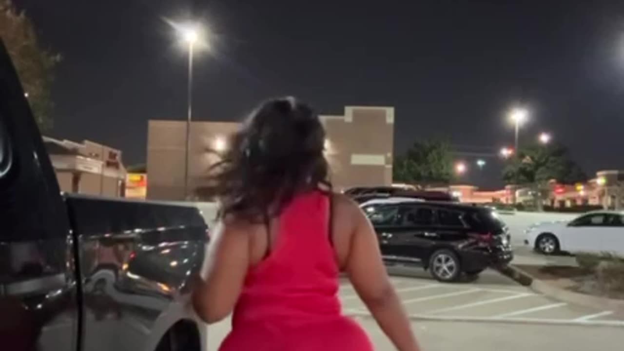 Who remembers her? 💦💯 crazy if you don't.😁