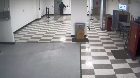 6127RHOBG3G3L4Lobby8Exterior_2021-01-06_13h40min01s140ms.mp4