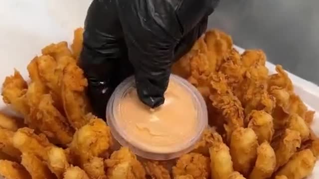 STILL the best bloomin’ onion!!