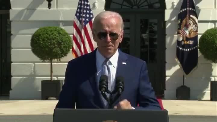 Biden STRUGGLES To Finish Speech After Coughing Fit