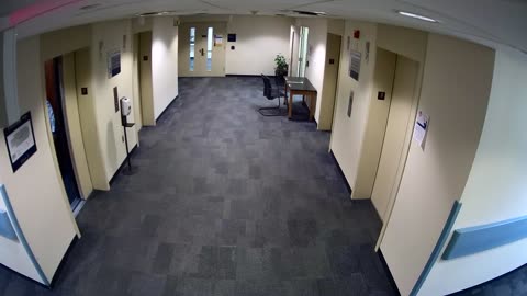 8005FCOB03ElevatorLobby_2021-01-06_19h40min01s270ms.mp4