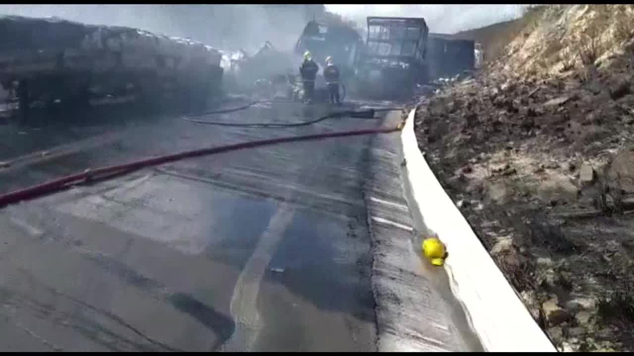 Al menos ocho muertos y 52 heridos en accidente mĂșltiple en carretera de Brasil