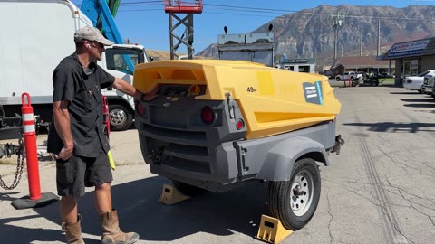 Air Compressor 2017 Atlas Copco 185 CFM Diesel Portable Trailer Mounted Rotary Screw