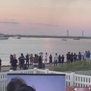 SpaceX successfully caught its Super Heavy rocket booster