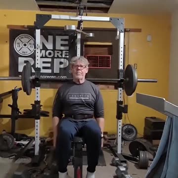 65yr old SEATED KB LATERALS15lbx25r 🎥 WENSNDAY NOV 22nd AFTERNOON session