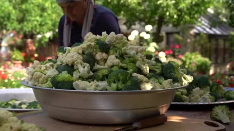 Farm Fresh: Broccoli Harvest, Pickling, and a Home-Cooked Dinner