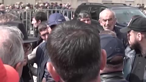 Текущий год для Аслана Бжания, с самого начала стал годом невыполненных обещаний