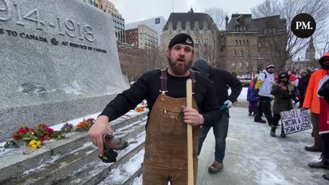 Veteran SLAMS the government for having barricaded off the National War Memorial in Ottawa