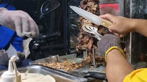 Shawarma Night: Street Food Magic at Cogon Night Market, Cagayan de Oro 🌃