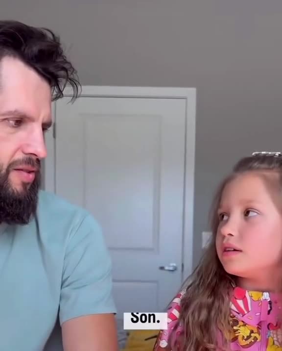 The apple assaulting the tree.😂😂😂😂😂