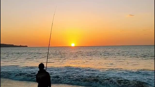 Life is like an ocean. Only people with strong will can reach the other side
