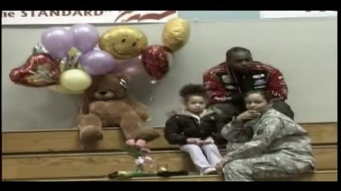 Surprise military homecoming will absolutely melt your heart