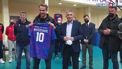 Ο ΜΗΤΣΟΤΑΚΗΣ Κ ΤΟ 10 ΤΟ ΚΑΛΟ