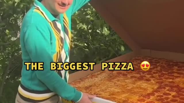 THE BIGGEST PIZZA