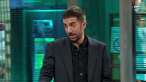 La Revuelta | Valeria Ros reivindica los haikus