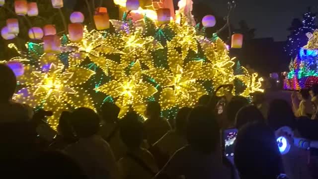 Tokyo DISNEYLAND ELECTRICAL PARADE PART 2