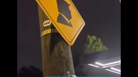Someone’s going around New York City and putting Trump signs up everywhere. 🤣🤣🤣