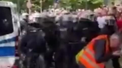 Militant labor action in Hamburg, where workers are protesting at the docks.