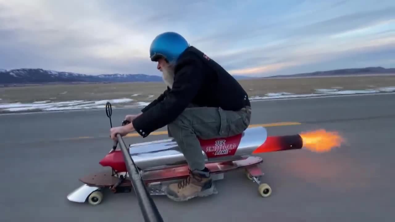 Crazy Rocket-man: ACME Jet engine Skateboard.