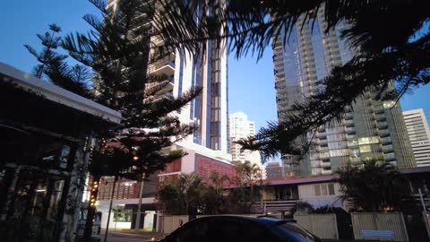 Broadbeach Relaxing Evening Walk || GOLD COAST || QLD