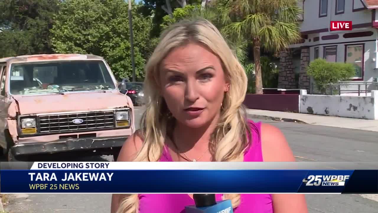 MAN WITH CCW PREVENTS MASS SHOOTING AT FLORIDA PARTY