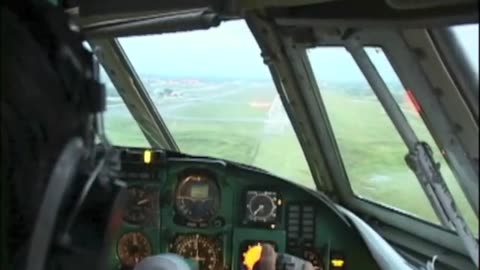 Ilyushin 62 into Havana, Cuba!