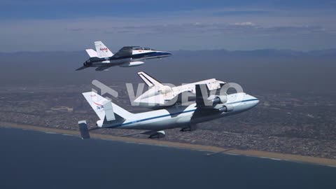 The plane flying with Nasa spacecraft on the back #nasa #space