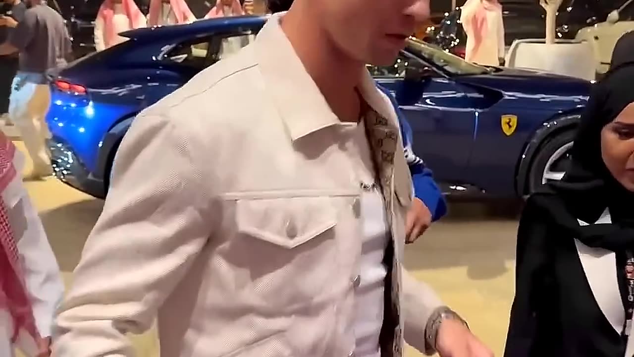 Cristiano y Cris Jr se roban todas las miradas 🔥❤️