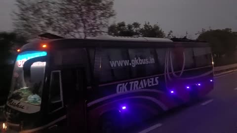 Bus race
