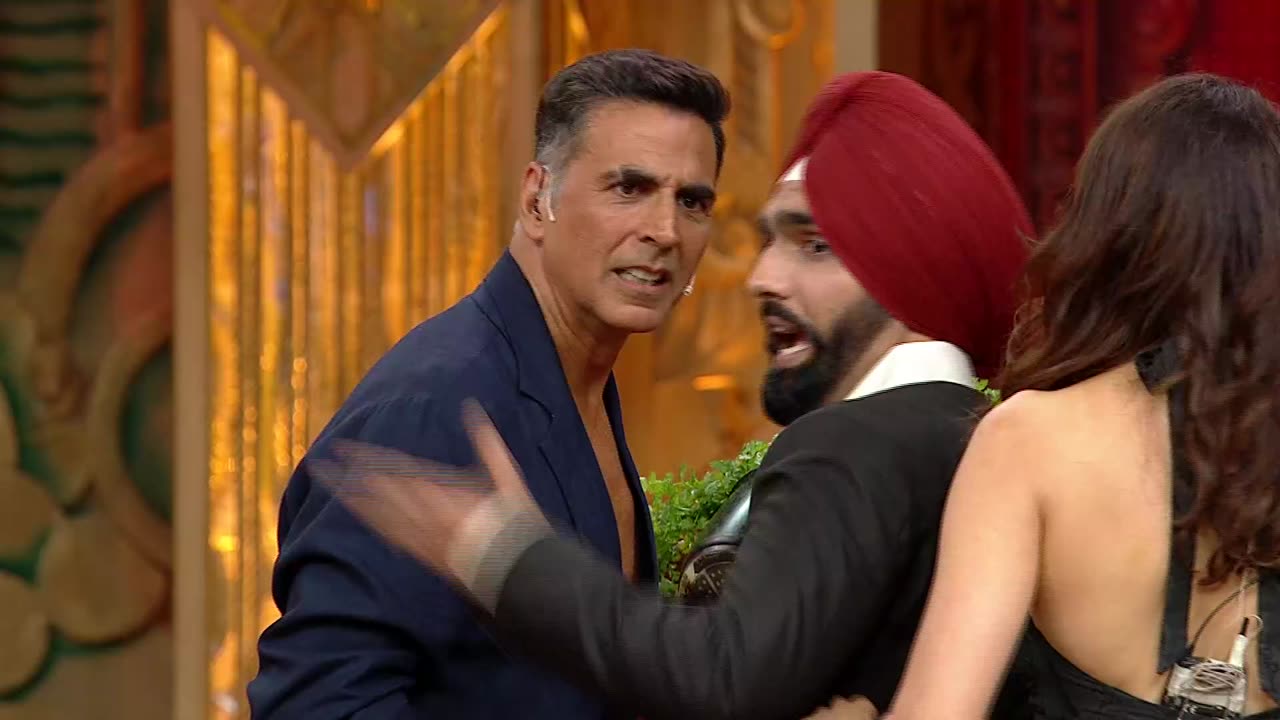 Watch Laughter Chefs Unlimited Entertainment Season 1 Episode 21 - Akshay-Fardeen Grace The Show!