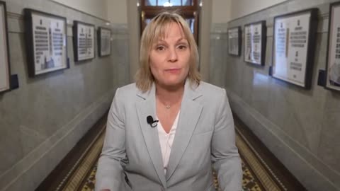 Why is Quebec's premier trying to push the Bloc to bring down the Trudeau govern