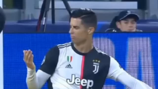 Cr7 op reaction 😱😱