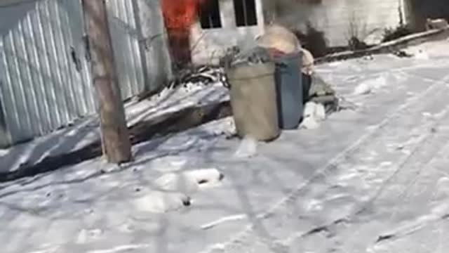 Good Samaritan Rescues Woman From Burning House