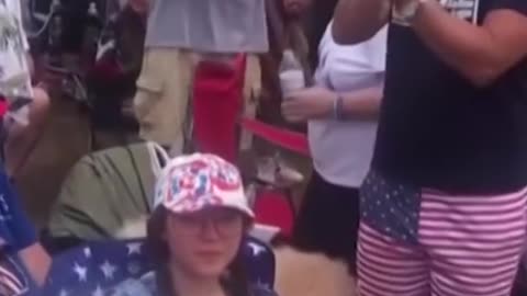 TRALLALA FЬR TRUMP- Jьnger warten auf ihren Messias