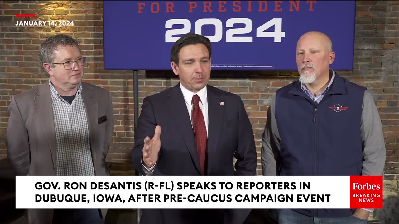 'Threw Vivek Under The Bus': Trump's Pre-Iowa Caucus Attack On Ramaswamy Called Out By DeSantis