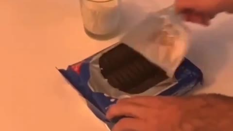 HILARIOUS: Black Lives Matter Oreos