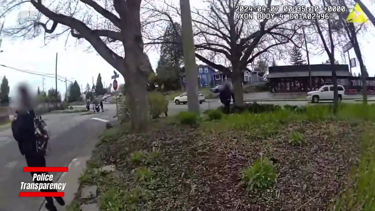 Kids Rob And Assault Woman At A Seattle Pharmacy - POLICE BODYCAM