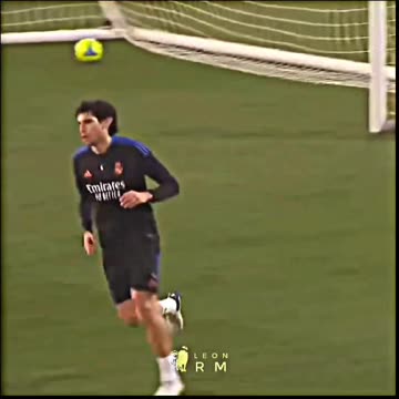 Jesus Vallejo solo run goal pada latihan hari ini!